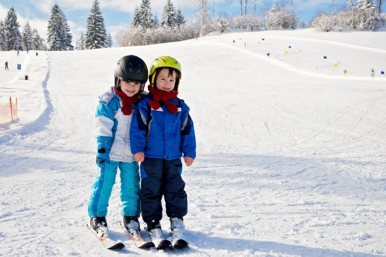 kids skiing lessons kids skiing lessons