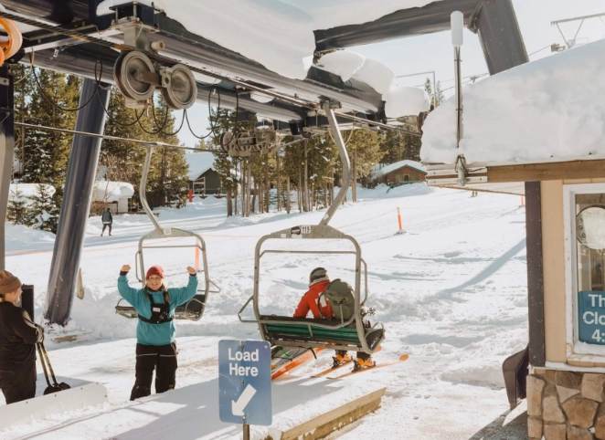 Winter jobs in Colorado ski resorts