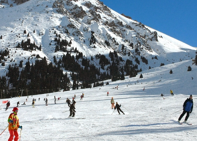 winter seasonal jobs