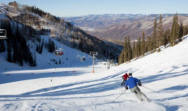 Winter jobs in Colorado ski resorts