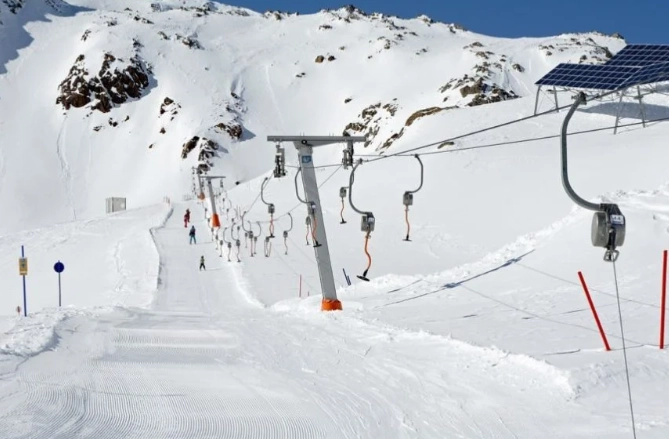 how to use a T-bar lift