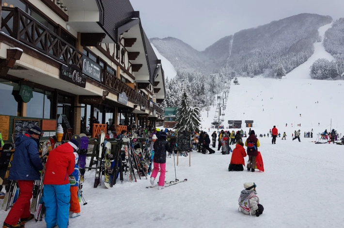 working at a ski resort working at a ski resort