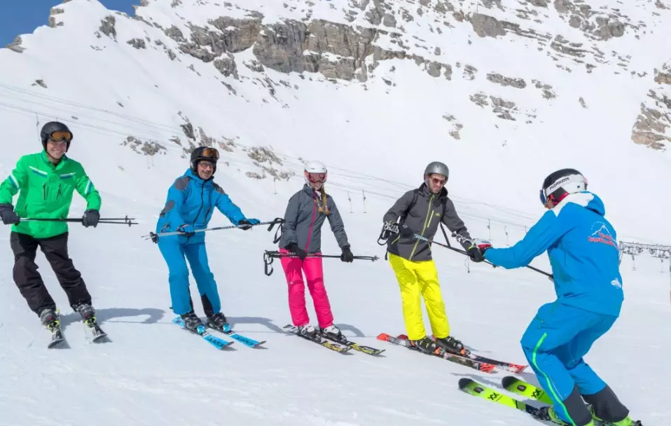 ski lessons for beginners