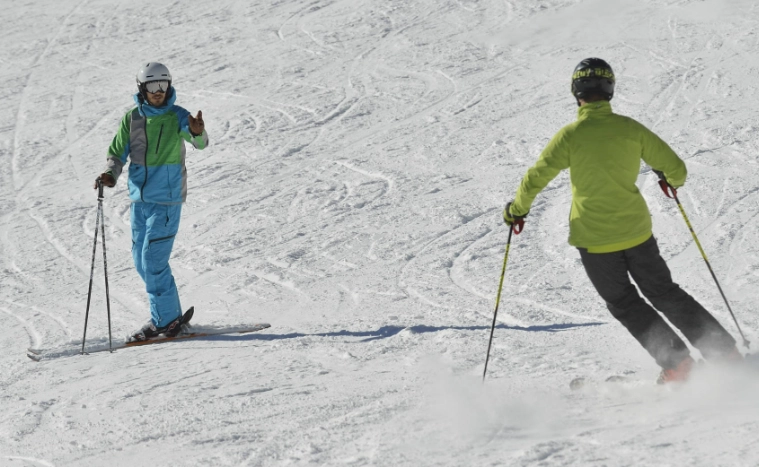 skiing parallel turns tutorial