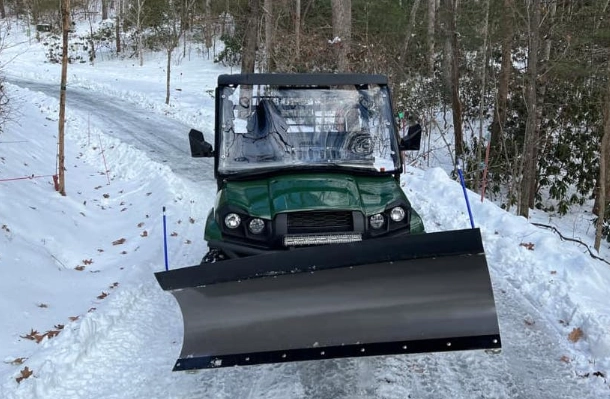 snow plough turn skiing