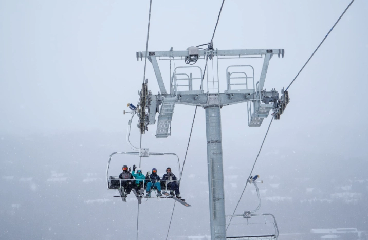 chair lift vs chairlift