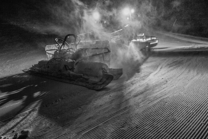 when do snowcats groom when do snowcats groom