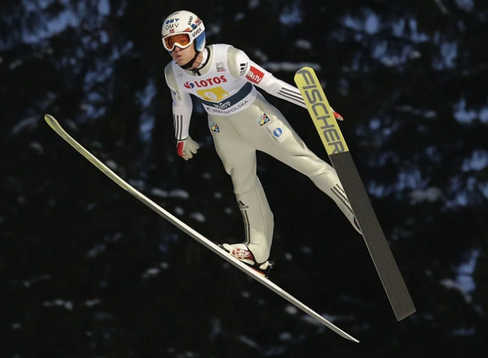 four phases of ski jumping