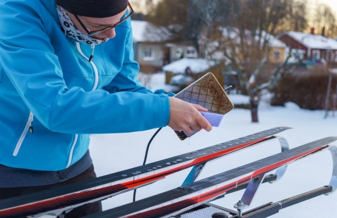 how to wax skis