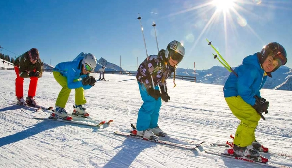 skiing with kids