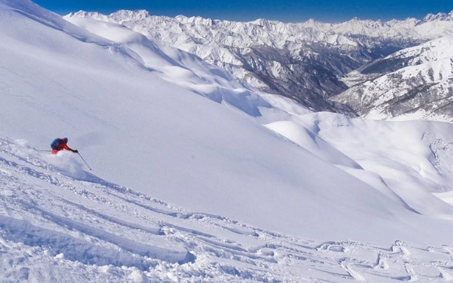 benefits of a ski guide