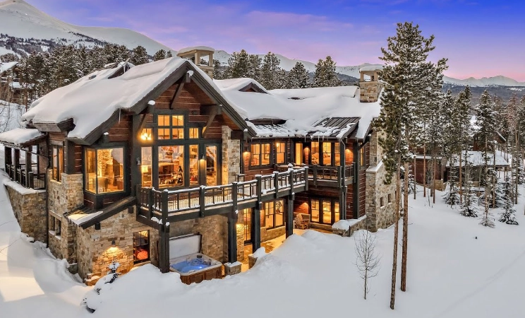 ski in ski out accommodation