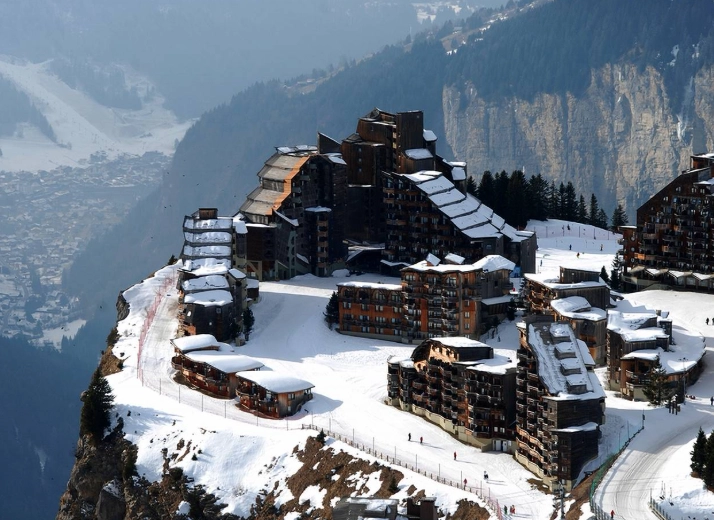 best ski resorts for snow