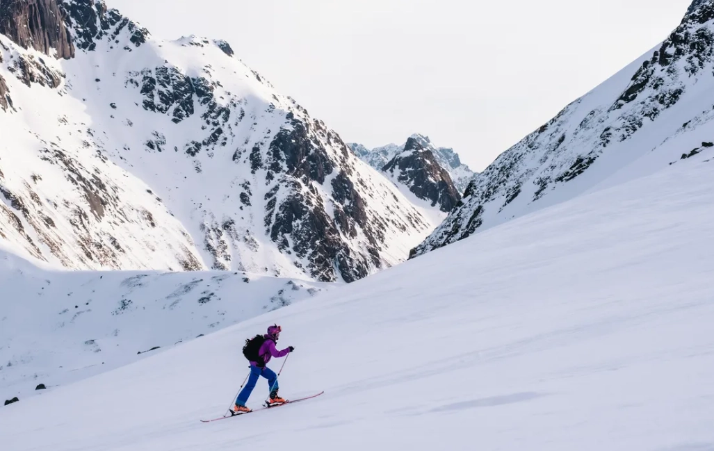 avalanche safety skiing