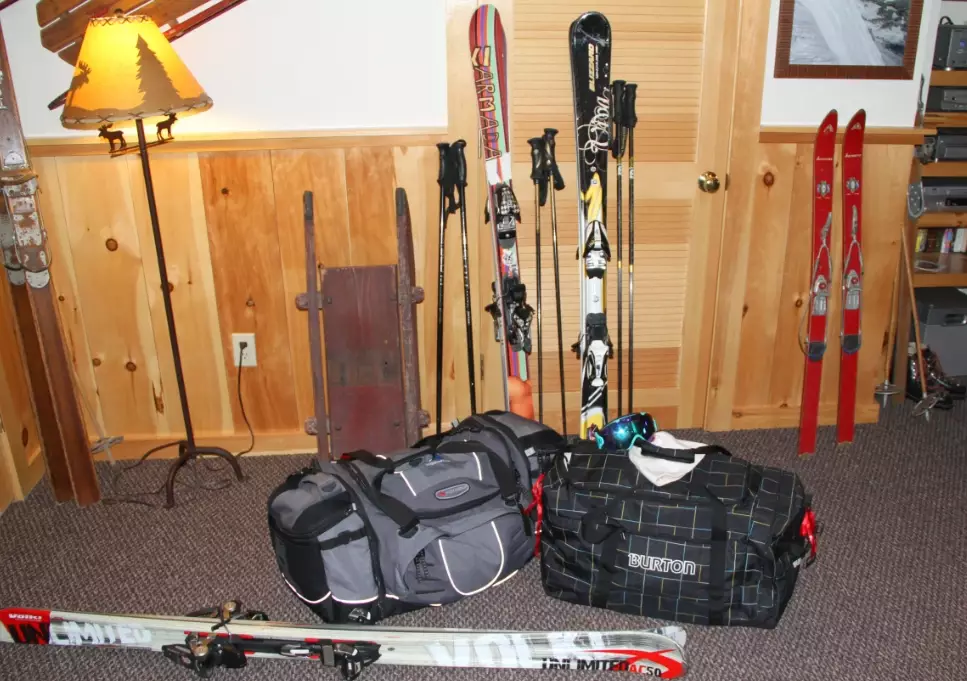 ski vacation essentials ski vacation essentials