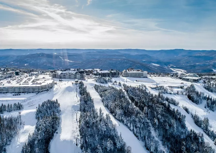 Snowshoe resort amenities