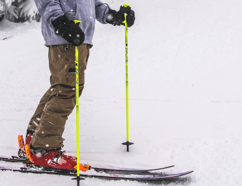 skiing without poles