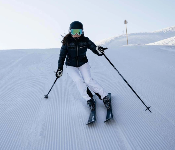 Do people still use ski poles?